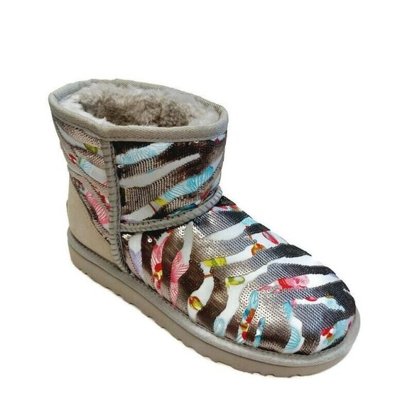 UGG Classic Mini Tiger Flower Sequins Fashion Boots Womens Size 7 Gray 1124951 - Picture 1 of 8